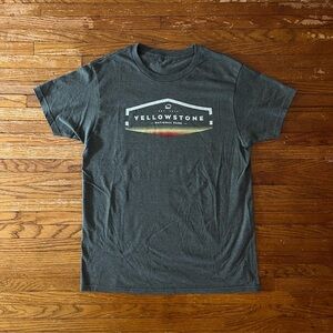Yellowstone National Park dark green T-Shirt